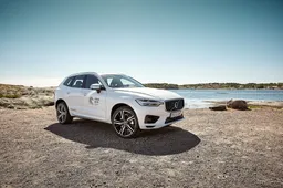 Volvo continua a credere nell’ambiente: firmata la carta Ocean Plastics del G7