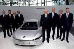 La Volkswagen XL1 da 100 km al litro a Ginevra 2013