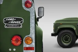 Arriva il Defender V8 di Winston Churchill: una edizione limitatissima di Land Rover