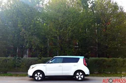 Nuova Kia Soul EV elettrica: prova su strada in anteprima