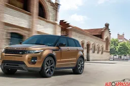 La pluripremiata Range Rover Evoque continua a stupire