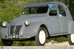 Citroen 2CV: la rivoluzione francese dell’auto