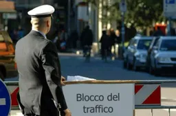 Oggi a Treviso blocco quasi totale. Ancora una volta non si distingue e l'auto diventa l'unico colpevole
