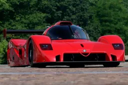 Alfa Romeo SE 048 SP, la Gruppo C con motore V10