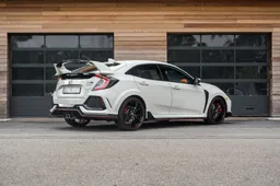 Su CataWiki all'asta Honda Civic Type R di Max Verstappen: è in condizioni perfette