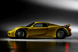 Porsche in crescita vende più auto del 2013