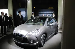 Presentata a Milano la Citroën Ds3 Cabrio - L'uomo Vogue