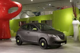 Nuova Collezione di Ypsilon Elefantino ‘14 presentata al Lancia Fashion Apartment