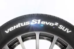 Pneumatici Hankook SUV Ultra High Performance: primo equipaggiamento della Porsche Macan