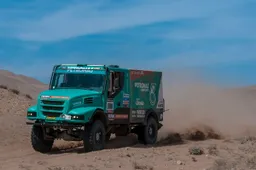 Dakar 2013: Il Team Petronas De Rooy Iveco conquista un quarto, nono e tredicesimo posto nella graduatoria finale Trucks