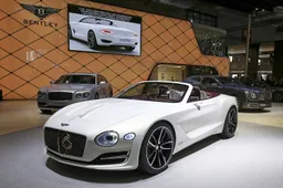 Si guarda al futuro con la Bentley EXP 12 Speed 6e Concept