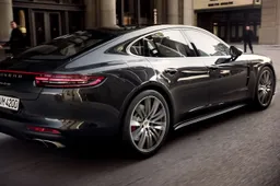 Eagle F1 Asymmetric 3 equipaggia la Porsche Panamera