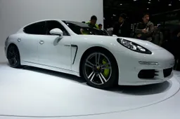 Auto Shanghai 2013 Live - Porsche Panamera S E-Hybrid