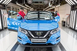 Nissan avvia la produzione del nuovo Qashqai in Europa