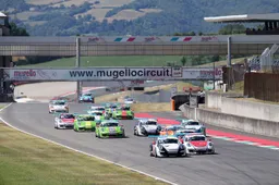 Carrera Cup Italia 2016: Come Ledogar padrone del sabato al Mugello