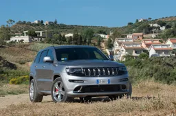 Jeep protagonista dell’emozionante Teatro del Silenzio