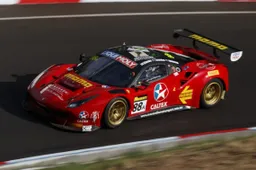 12 Ore di Bathurst: gradino più alto del podio per la Ferrari 488 GT3