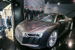 Audi e A.C. Milan ancora insieme. All'Audi City Lab rinnovata la partnership
