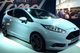Ford Fiesta ST200 | LIVE Salone di Ginevra 2016