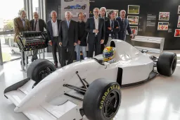 Inaugurata al Museo Lamborghini la mostra su Ayrton Senna