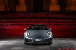 Porsche 911 Carrera 4S Cabriolet | Prova su strada