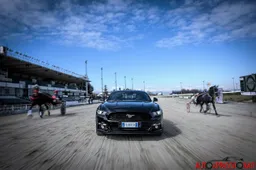 Ford Mustang 2.3 Ecoboost | Foto