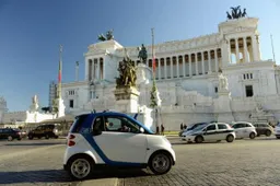 Roma ama car2go: più di 20.000 iscritti in quattro settimane