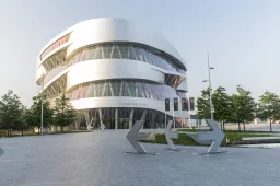 Biglietti a prezzo ridotto per i musei Porsche e Mercedes-Benz a Stoccarda