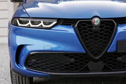 Alfa Romeo: il nome del nuovo B-SUV potreste sceglierlo voi
