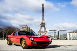 Polo Storico Lamborghini restaura una Miura SV ad hoc per il nuovo proprietario