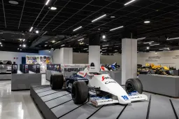 Ayrton Senna Forever, la mostra al MAUTO celebra il brasiliano