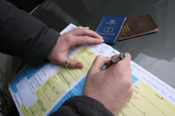 Dal 1 gennaio 2013 sequestro immediato del veicolo per chi viaggia con assicurazione scaduta