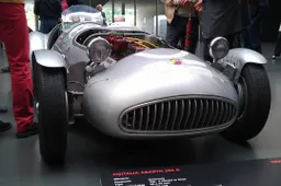 Cisitalia Abarth 204 A spider al MAUTO di Torino