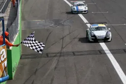 Carrera Cup Italia 2015: Ledogar vince Gara 1 ma con penalità, classifica finale congelata