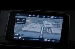 3D Connected Navigation al debutto su Peugeot 208