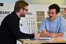 Attila Veress al lavoro presso il BMW DesignworksUSA