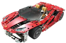 Nella Scuderia Meccano entrano Ferrari 488 Spider e LaFerrari