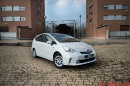 Test - Toyota Prius+ Full Hybrid