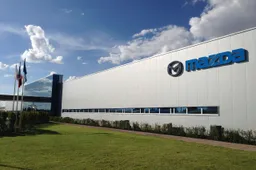 Mazda inizia la produzione nel nuovo impianto in Messico