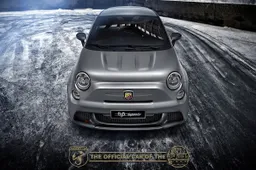 Abarth 695 biposto: è l’auto ufficiale della “Gumball 3000”
