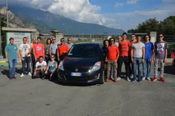 Motoroasi premia i diplomati con un corso di guida sicura