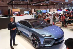 Winkelmann, Lamborghini: "Prima dell'elettrico, i carburanti sintetici"