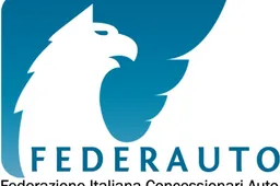 Federauto: auto in Europa, l'Italia arranca ma dalla politica primi segnali positivi verso il settore