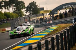 Lamborghini in Top 10 alla 24 Ore di Le Mans: soddisfazione per la SC63
