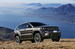 Nuova Jeep Grand Cherokee MY17: prime informazioni
