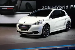 Live - Peugeot 208 HYbrid FE a Francoforte 2013