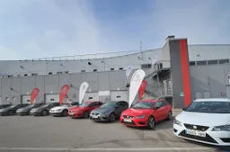 SEAT Leon Connect al debutto in Italia