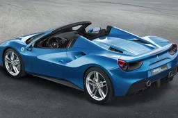 Ferrari 488 Spider: debutto al Salone di Francoforte 2015