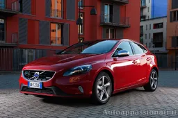 Test - Volvo V40 T4 R Design