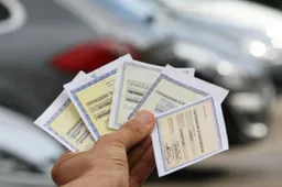 Addio al tagliando dell’assicurazione RC auto